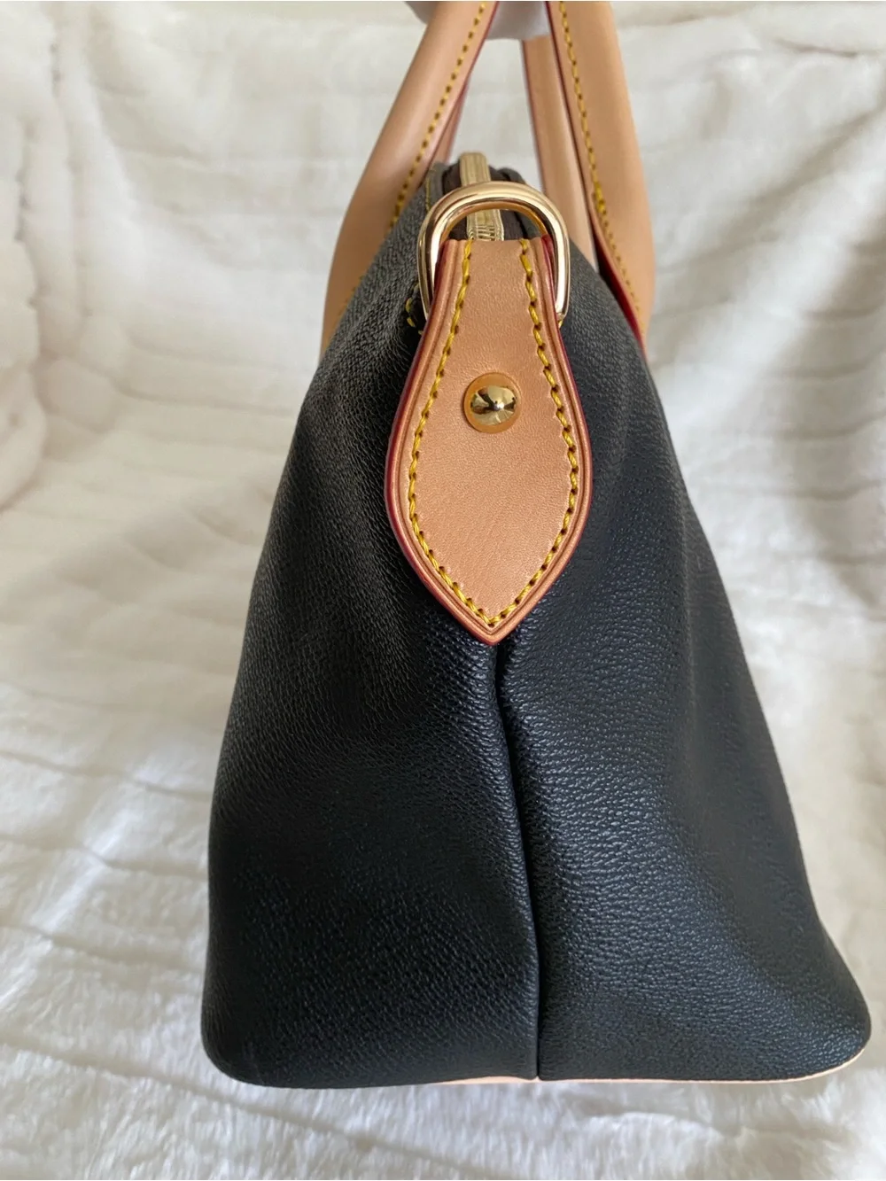 Dooney & Bourke Small Madeline Satchel in Black and Tan Leather w/ Strap